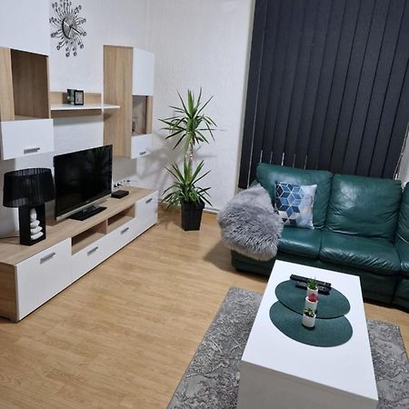 Appartement Kuca Na Dan à Šid Extérieur photo